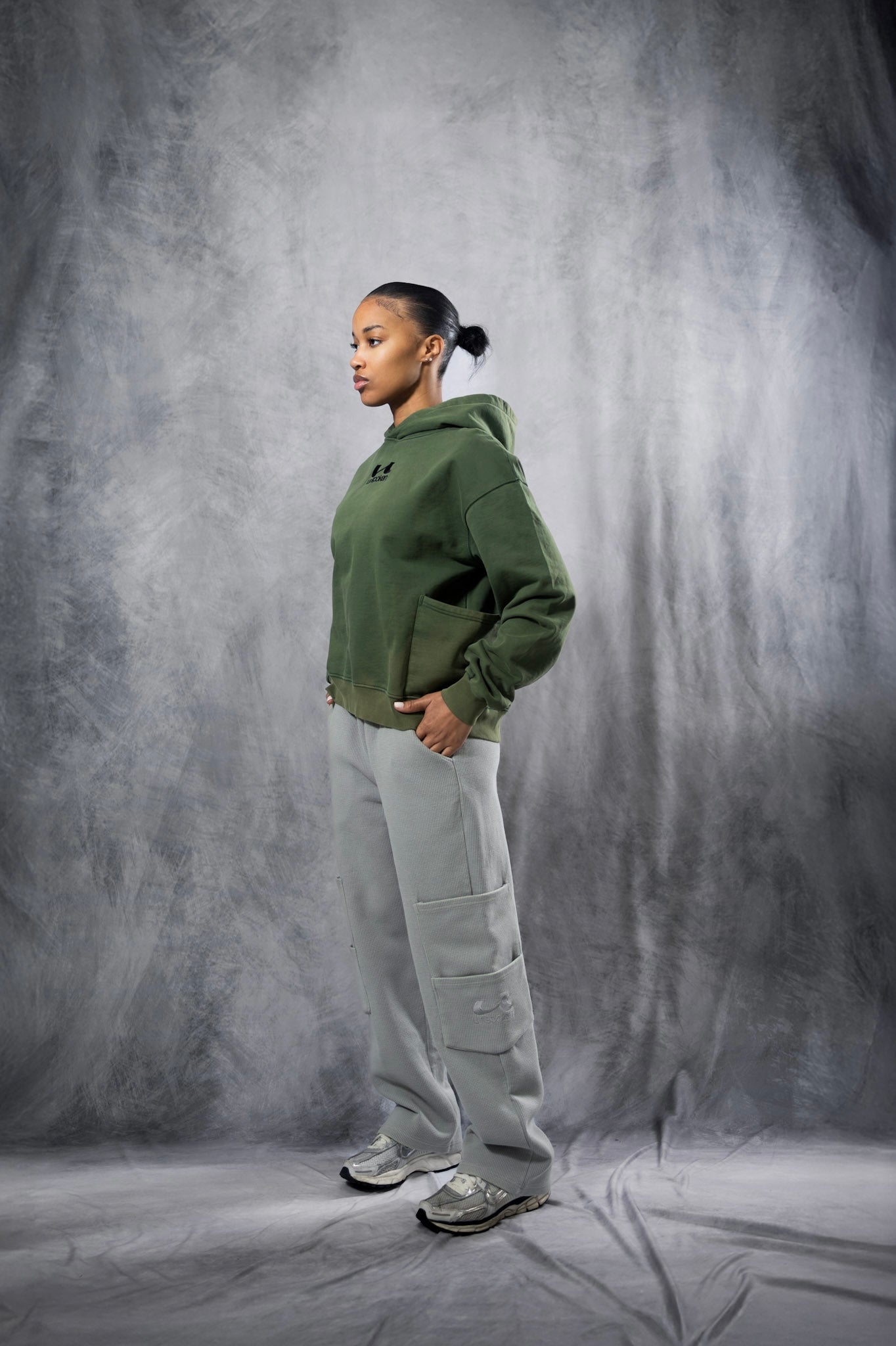 POCKET HOODIE