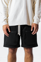 MULTI-POCKET SHORTS (BLACK)