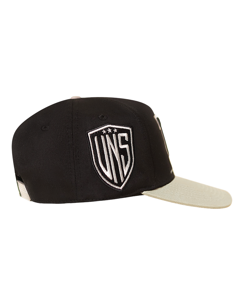 'U' BLACK HAT